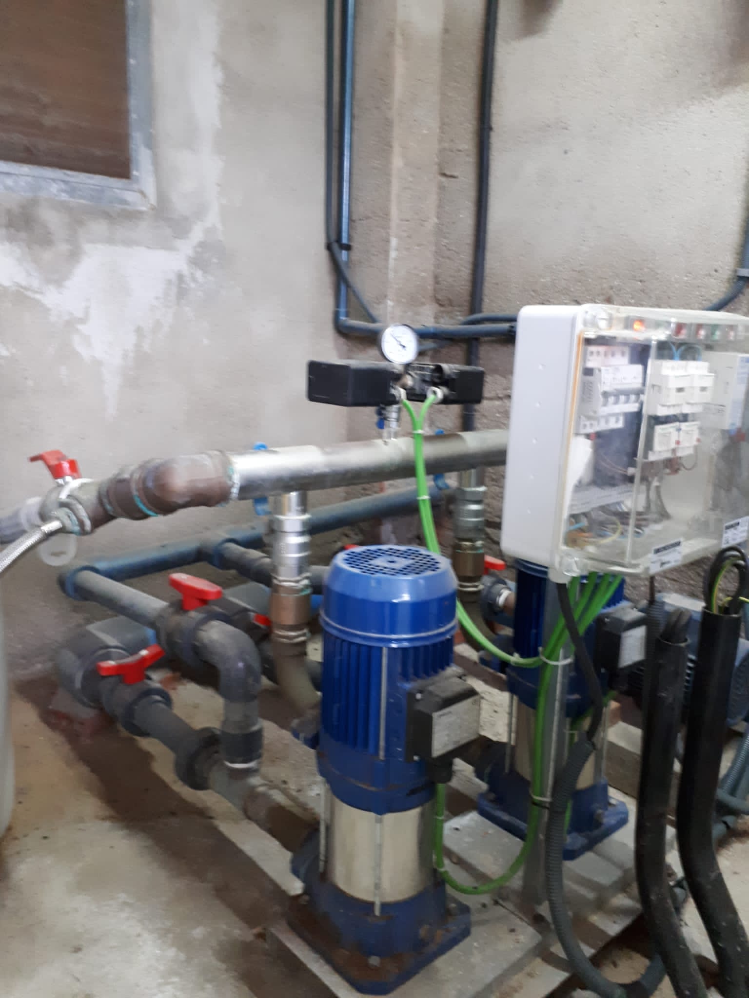 Desnitrificació, descalcificació i desinfecció d'aigua de pou 3