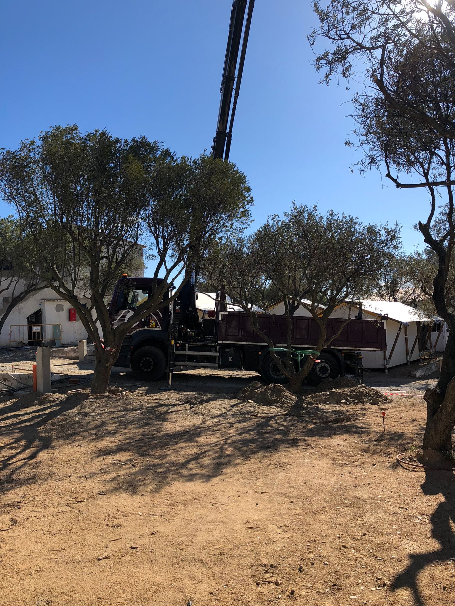 Bombeig d’ aigua de pou en càmping6